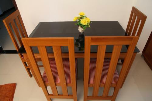 Hotel Phils' Residency & Banquets