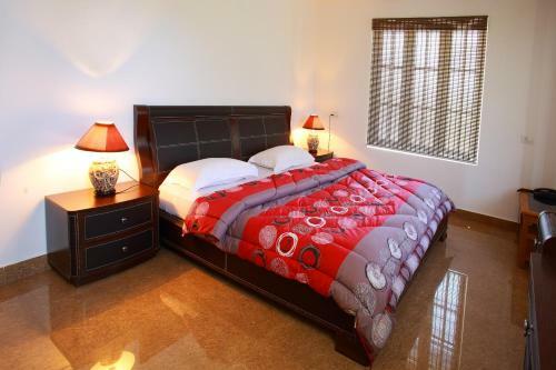 Hotel Phils' Residency & Banquets