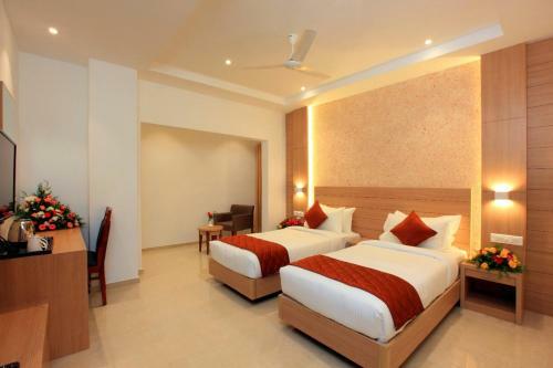 Hotel Raas Residency
