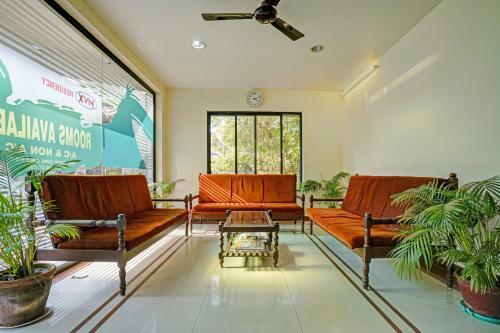 Spot On 84395 Mx Residency Hotel - Panampilly Nagar