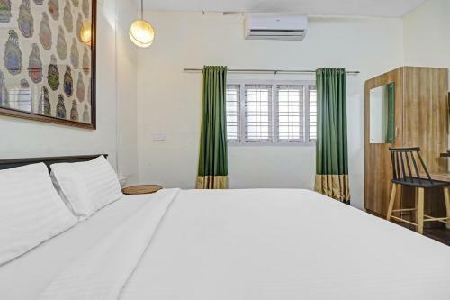 Hotel Oyo 84893 Oaks Inn