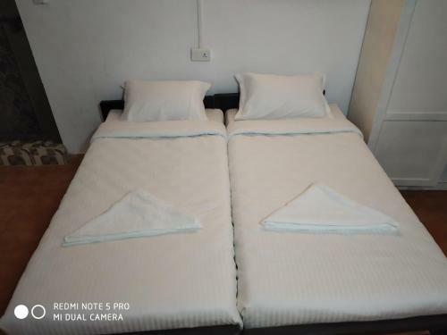 X Hostel