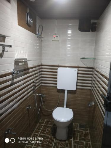 X Hostel