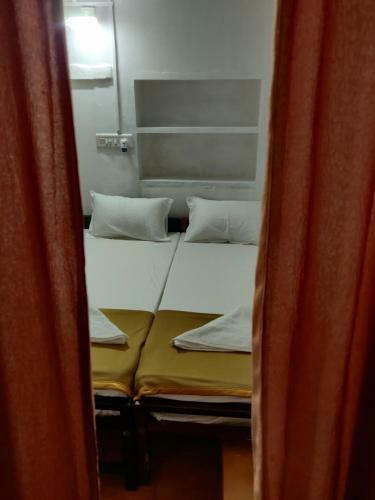 X Hostel