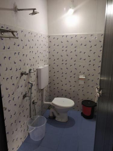 X Hostel