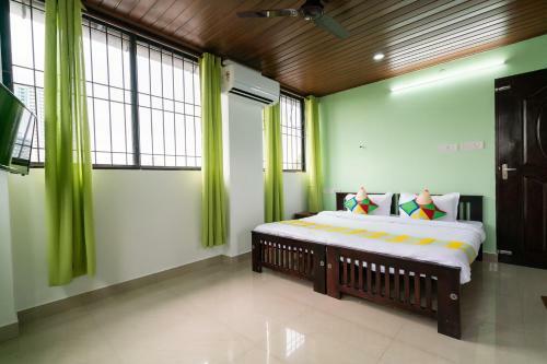 Hostal Oyo Home 49697 Aj Apartments