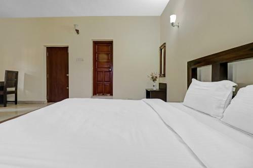 Hotel Capital O 86355 The Homestay