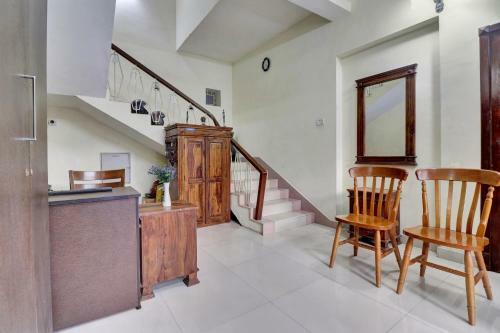 Hotel Capital O 86355 The Homestay
