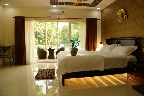 Riverside Inn Homestay
