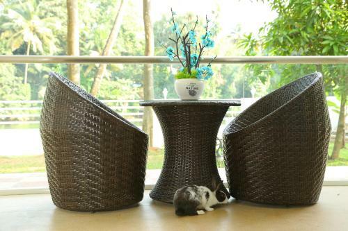 Riverside Inn Homestay