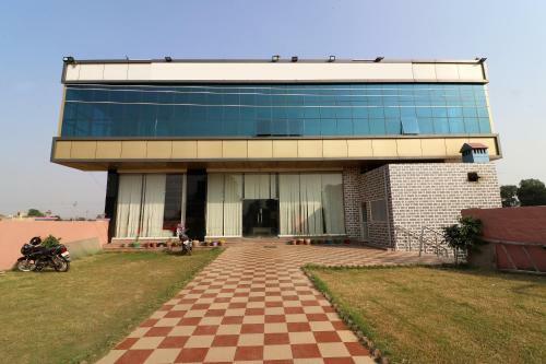 Oyo 22646 Jyoti Hotel