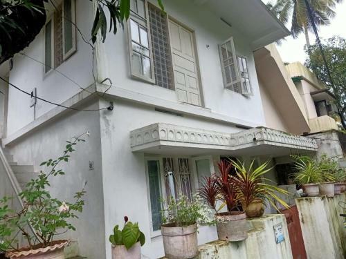 Hostal Jestine Home Stay