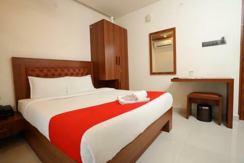Hotel Q One Plaza