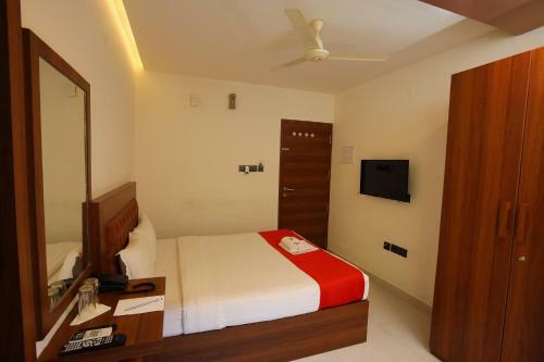 Hotel Q One Plaza