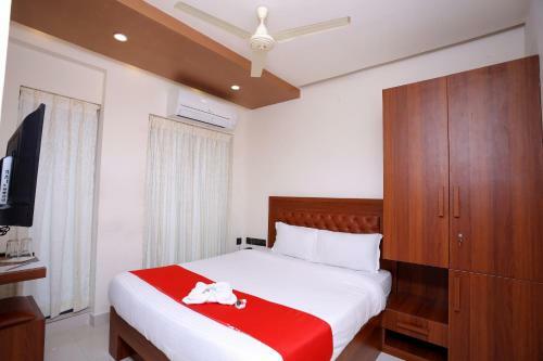 Hotel Q One Plaza