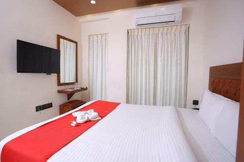 Hotel Q One Plaza