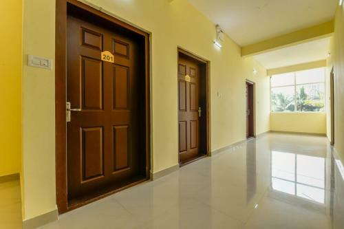 Hotel Aziba Heights Inn