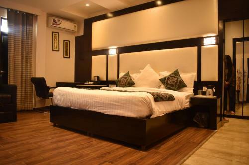 Hotel Black Magic