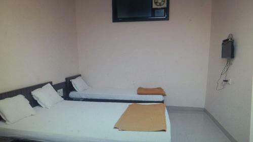 Hotel Rajyog Lodge
