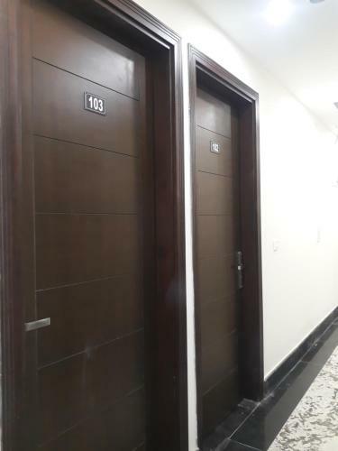 Hotel Gokul Grand