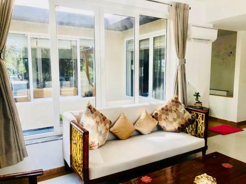 Amba Villa