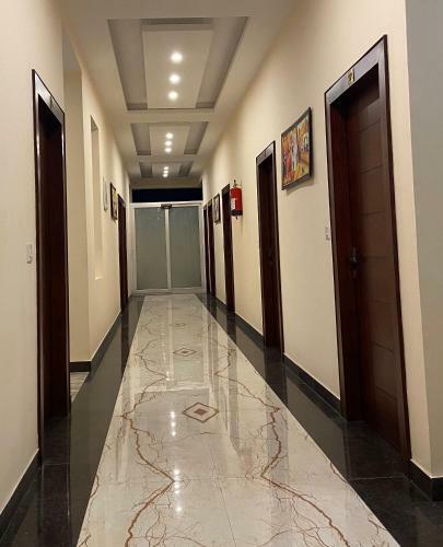 Hotel Tulsi Villa