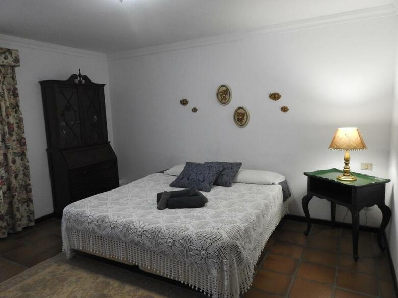Hostal Habitaciones Do�a Cris