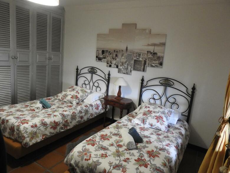 Hostal Habitaciones Do�a Cris