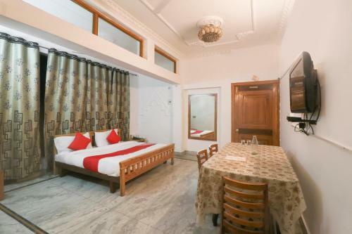Oyo Flagship 63412 Hotel Mayank Prince Chowk
