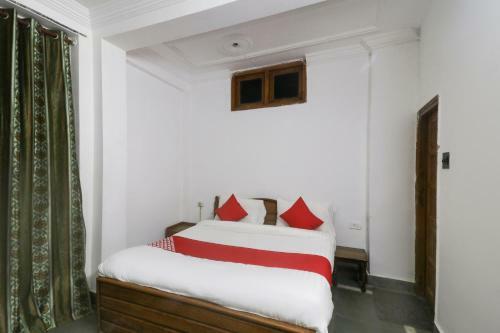Oyo Flagship 63412 Hotel Mayank Prince Chowk
