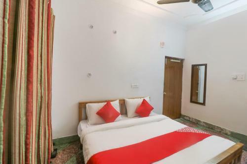 Oyo Flagship 63412 Hotel Mayank Prince Chowk
