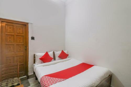 Oyo Flagship 63412 Hotel Mayank Prince Chowk
