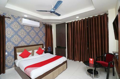 Hotel Oyo 23660 Nath Residency Guest House