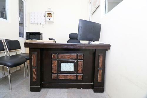 Hotel Oyo 23660 Nath Residency Guest House