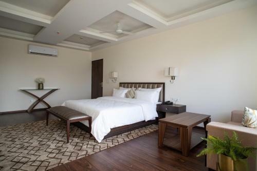 Hotel Alaya