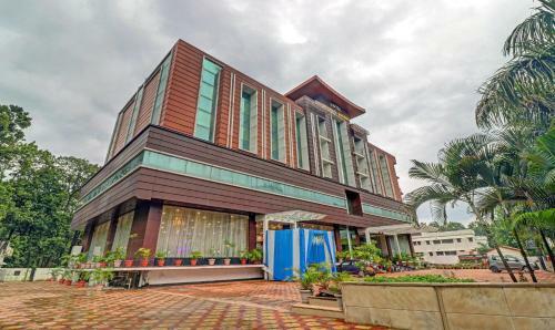 Hotel Treebo Tryst Pearl Avenue