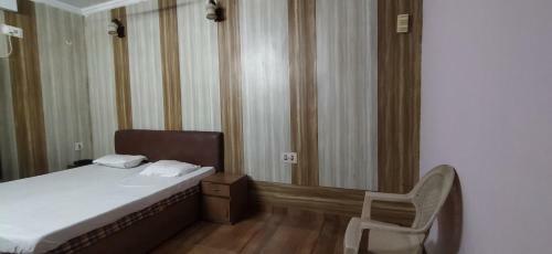 Hotel Samrat