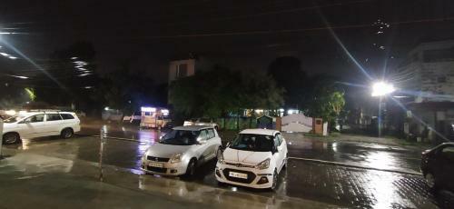 Hotel Samrat