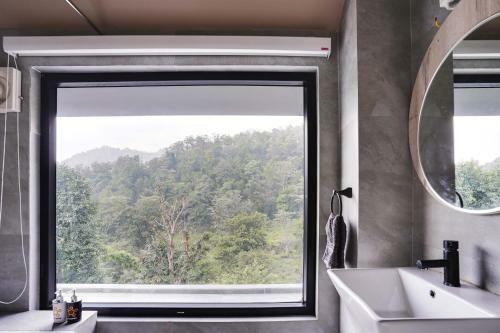 Villa Saffronstays Elysian