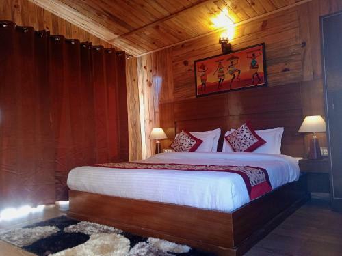 Hotel Hanshdi Resort Resturant & Cafe