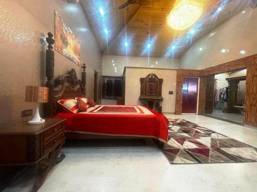 Lodge Yt Mansion