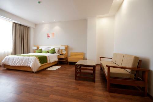 Hotel Pushkara Sarovar Portico