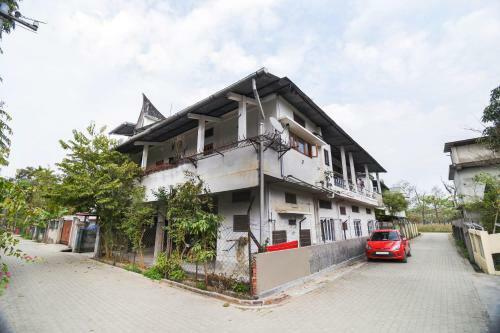 Hotel Oyo Flagship 71272 Sugar Rose Homestay