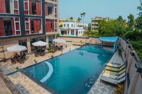 Hotel Sea N Sand