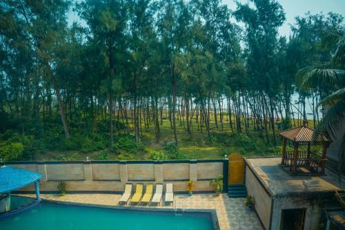 Hotel Sea N Sand