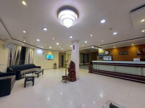 Hotel Mira International