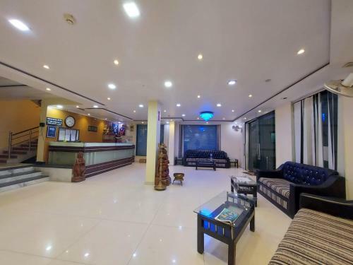 Hotel Mira International