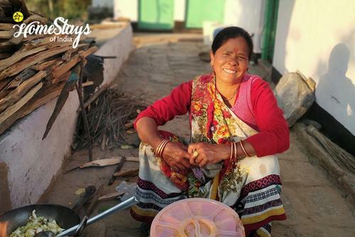 Dwarahat Village Homestay- Pahadi Ghar