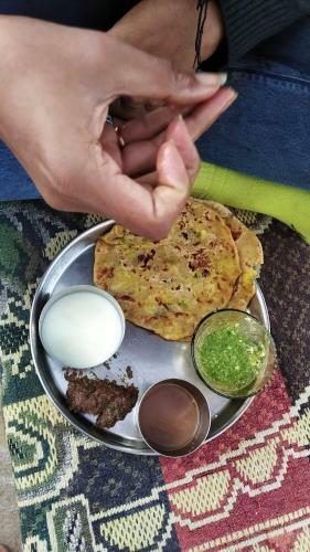 Dwarahat Village Homestay- Pahadi Ghar