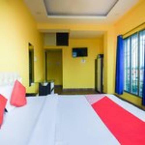Hotel Staymaker Royal Galaxy